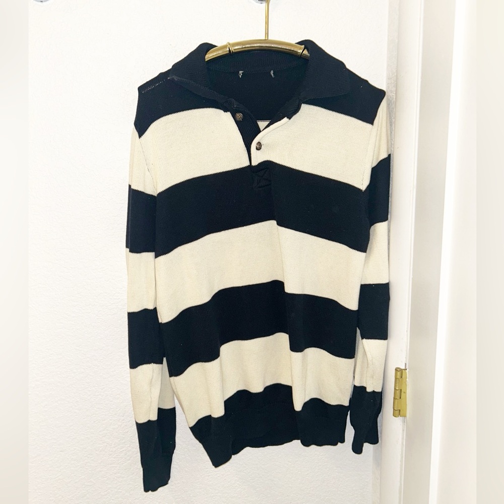 BRANDY MELVILLE The Rugby Knit in Thick Stripe Sweater in Navy & White SZ: Large